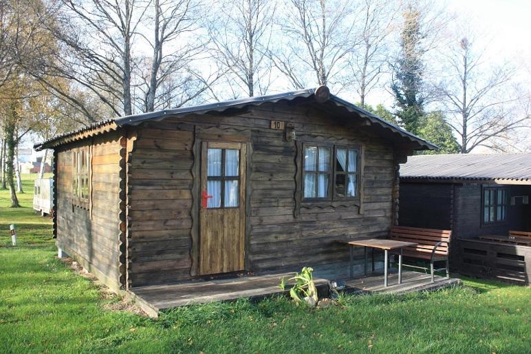 Camping A Grandella Эль-Франко Экстерьер фото